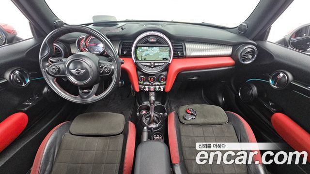 Mini Cooper 2018 — photo 7