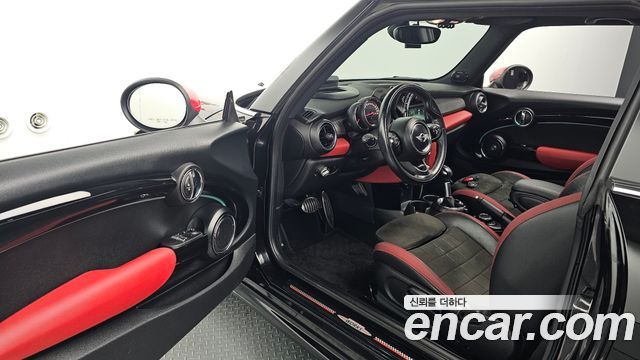 Mini Cooper 2018 — photo 10