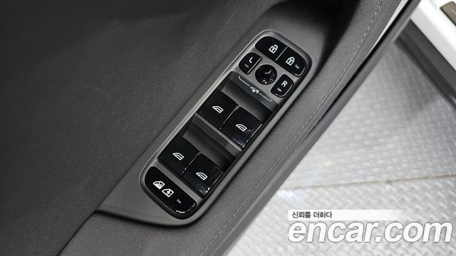 Polestar Polestar 2 2022 — photo 29