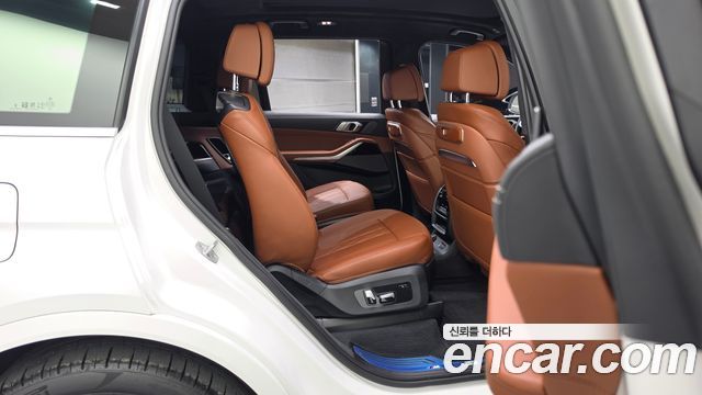 BMW X7 2024 — photo 18