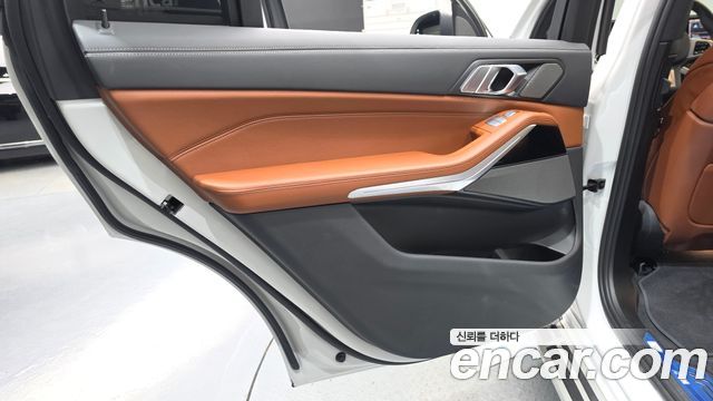 BMW X7 2024 — photo 15