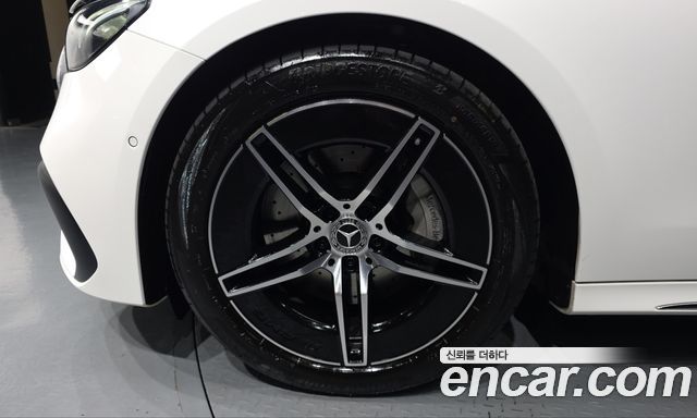 Mercedes-Benz E-Class 2026 — photo 5