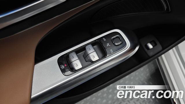 Mercedes-Benz E-Class 2026 — photo 28