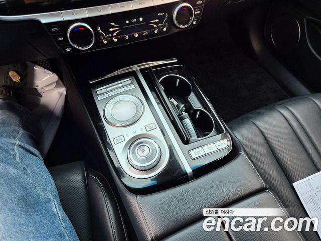 Genesis G80 2021 — photo 9