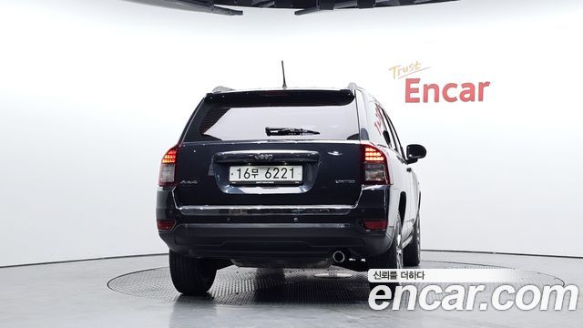 Jeep Compass 2014 — photo 4