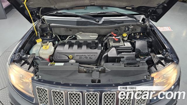 Jeep Compass 2014 — photo 6