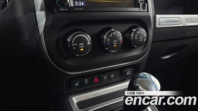 Jeep Compass 2014 — photo 22