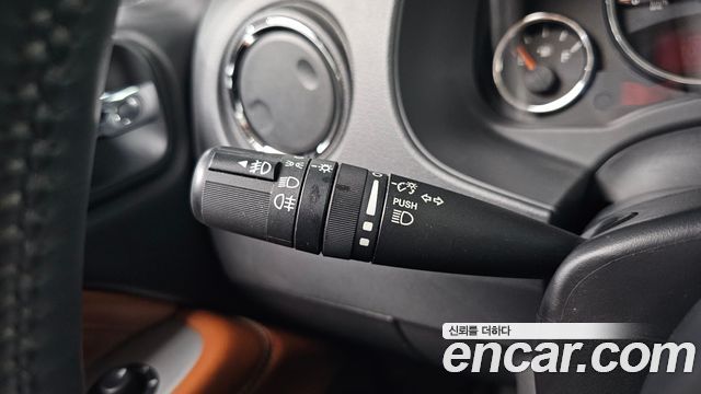 Jeep Compass 2014 — photo 24