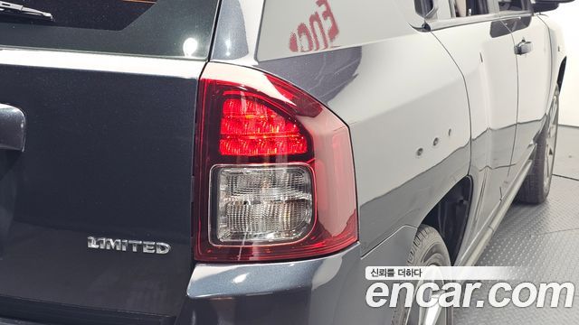 Jeep Compass 2014 — photo 9