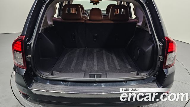 Jeep Compass 2014 — photo 34