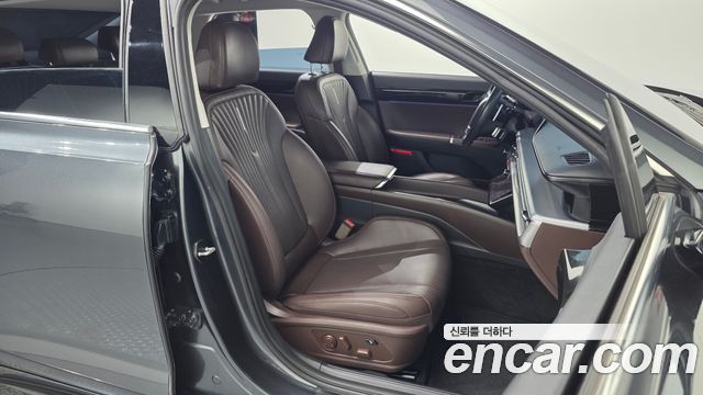 Hyundai Grandeur 2023 — photo 16