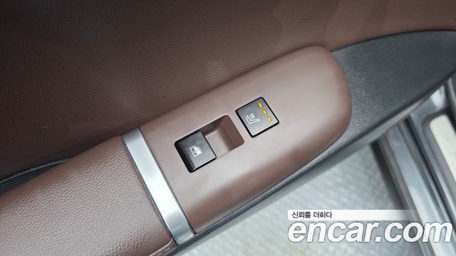 Hyundai Grandeur 2023 — photo 28
