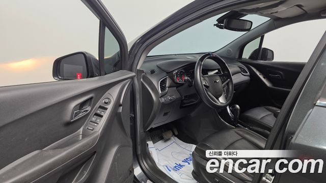 Chevrolet Korea Trax 2018 — photo 13
