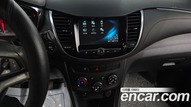 Chevrolet Korea Trax 2018 — photo 20