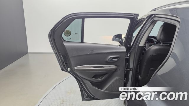 Chevrolet Korea Trax 2018 — photo 15