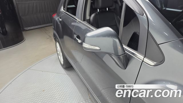 Chevrolet Korea Trax 2018 — photo 30
