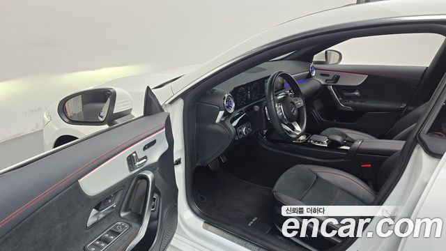 Mercedes-Benz CLA-Class 2023 — photo 10