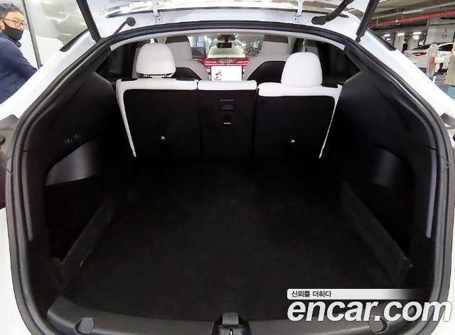 Tesla Model Y 2021 — photo 12