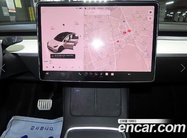 Tesla Model Y 2021 — photo 19