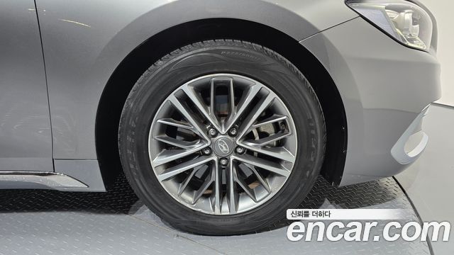 Hyundai Grandeur 2017 — photo 7