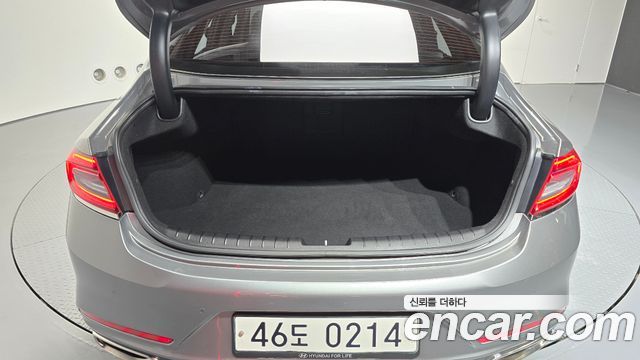 Hyundai Grandeur 2017 — photo 32