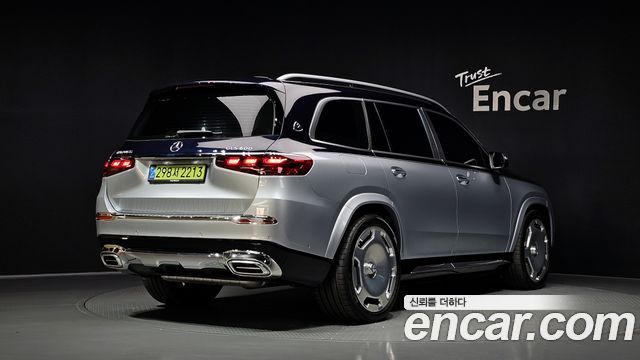 Mercedes-Benz GLS-Class 2026 — photo 2