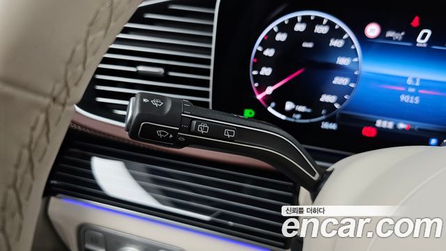 Mercedes-Benz GLS-Class 2026 — photo 38