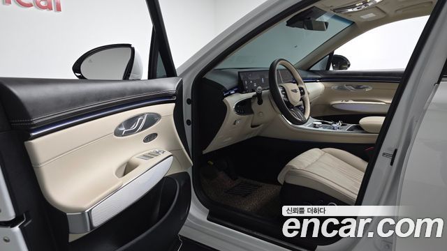Genesis GV70 2025 — photo 13