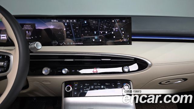 Genesis GV70 2025 — photo 20