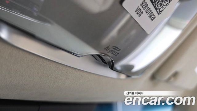 Genesis GV70 2025 — photo 28