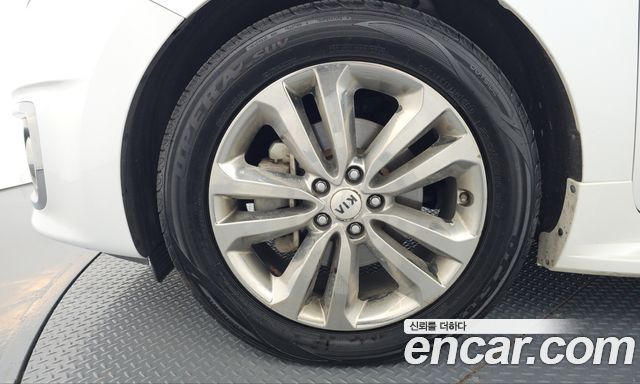 Kia Canival 2018 — photo 5