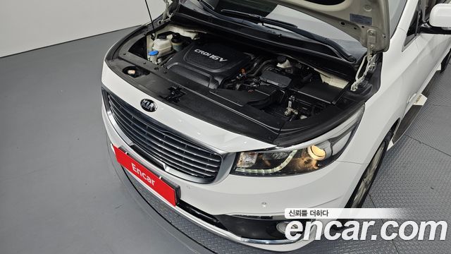 Kia Canival 2018 — photo 6