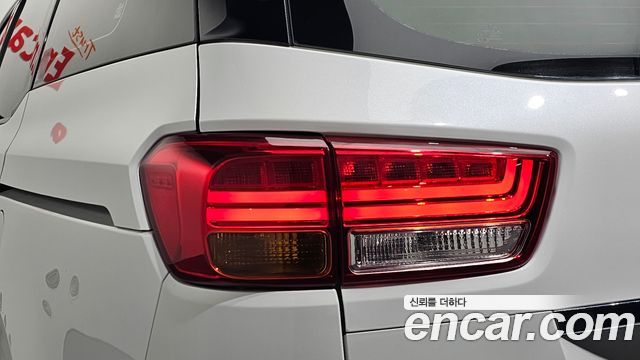 Kia Canival 2018 — photo 9