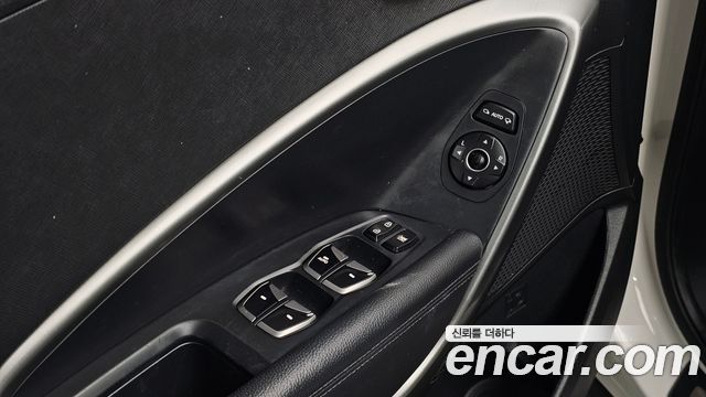 Hyundai Santafe 2013 — photo 16