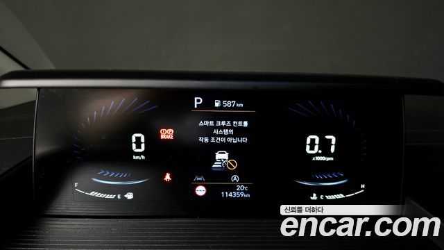 Hyundai Staria 2022 — photo 11