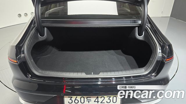 Hyundai Grandeur 2023 — photo 32