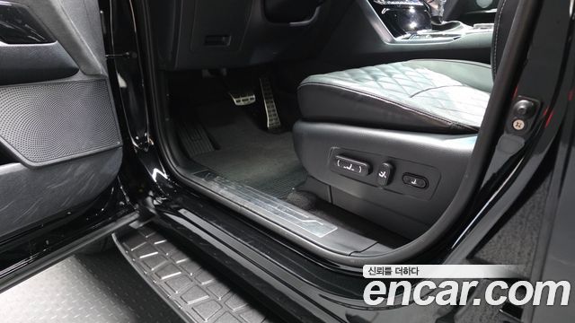 Kia Mohave 2023 — photo 30
