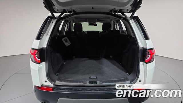 Land Rover Discovery Sport 2019 — photo 26