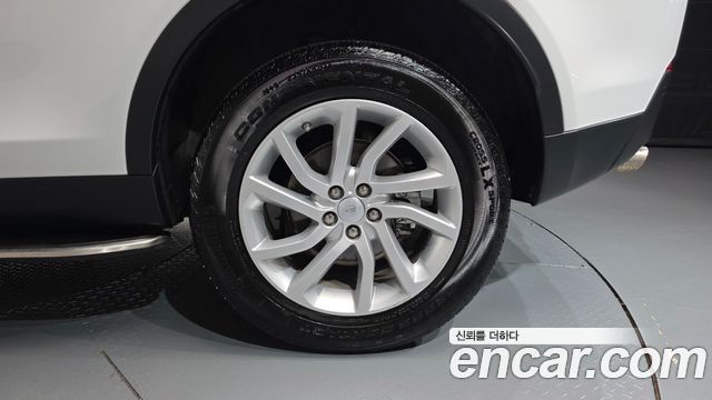 Land Rover Discovery Sport 2019 — photo 7