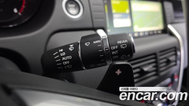 Land Rover Discovery Sport 2019 — photo 27