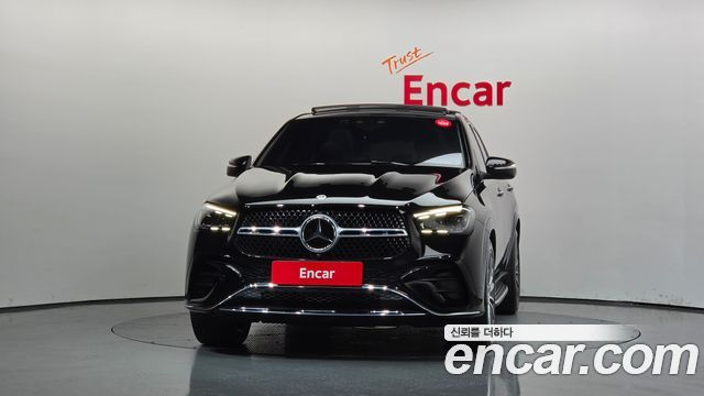 Mercedes-Benz GLE-Class 2023 — photo 3