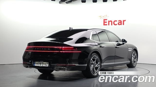 Genesis G90 2022 — photo 2