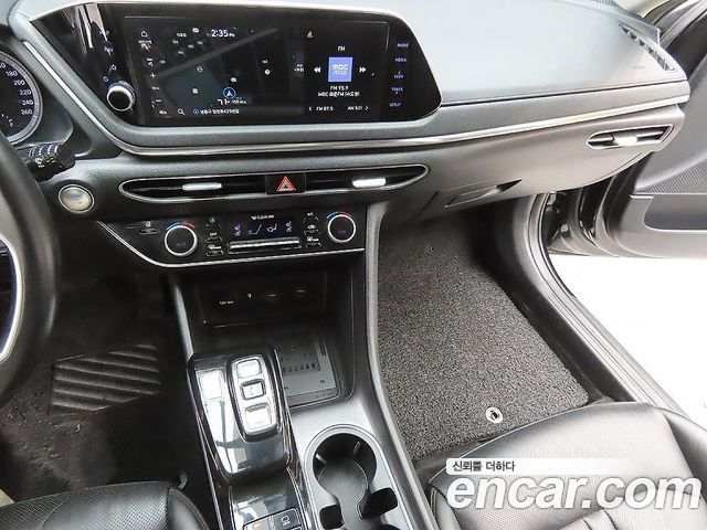 Hyundai Sonata 2020 — photo 9