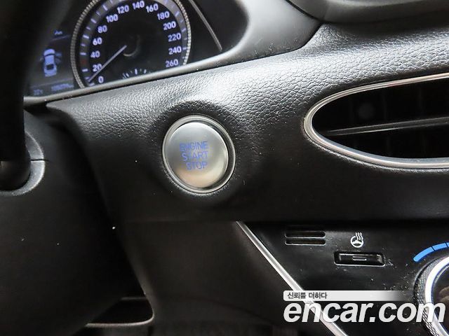 Hyundai Sonata 2020 — photo 19