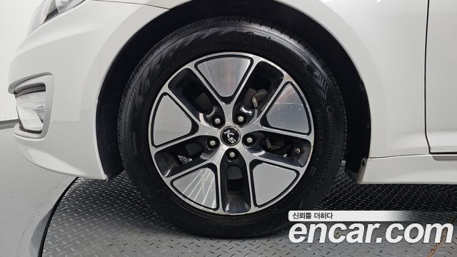 Kia K5 2012 — photo 5
