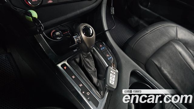Kia K5 2012 — photo 12