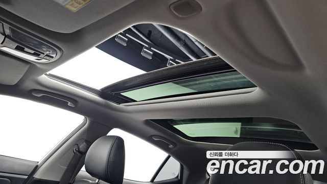 Kia K5 2012 — photo 24