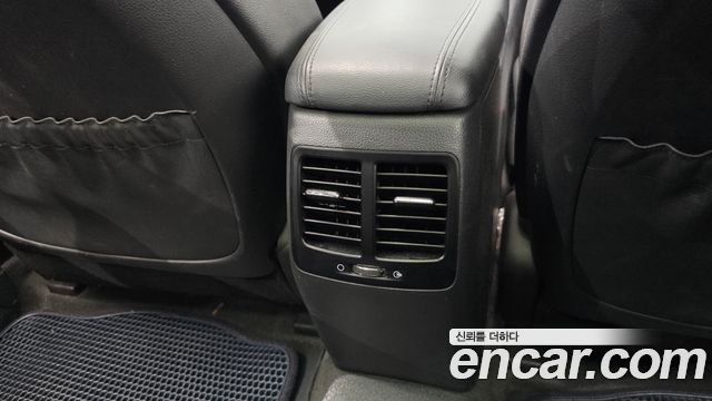 Kia K5 2012 — photo 27