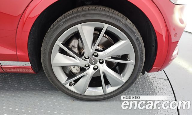 Genesis GV70 2023 — photo 7