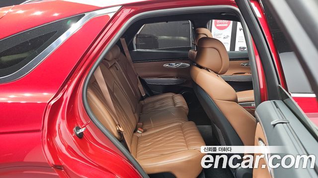 Genesis GV70 2023 — photo 16
